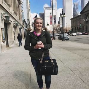 Meet your Posher, Julia